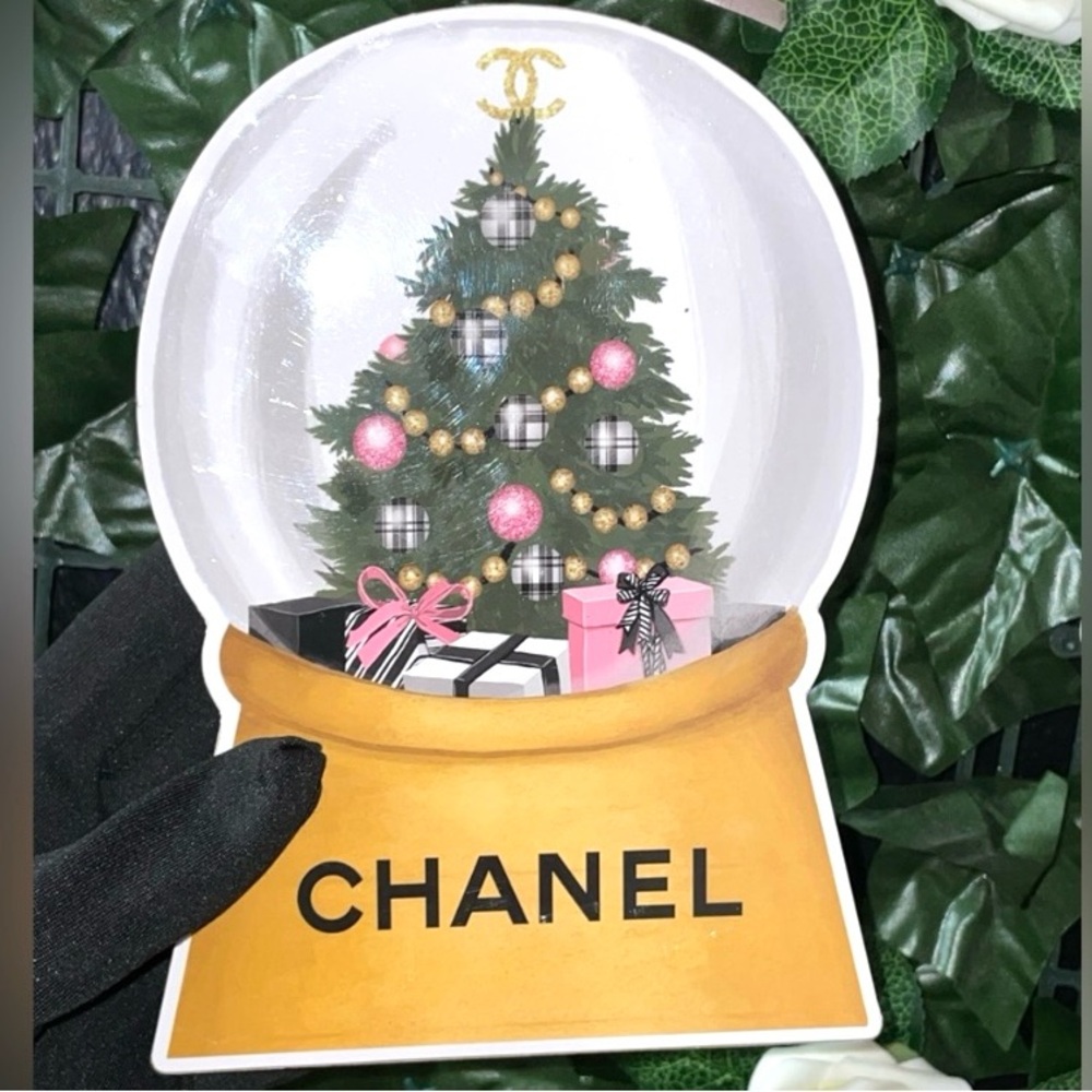 🎅🏻 SALE Luxury Snow Globe Art decor w/ Pink and Gold Accents and Christmas tree